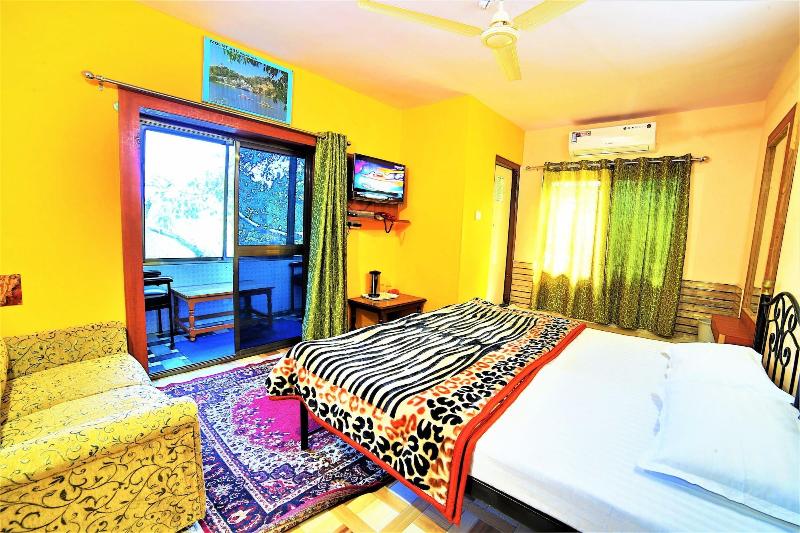 Shri Ganesh Hotel - 200 Meters from Nakki Lake Mou image