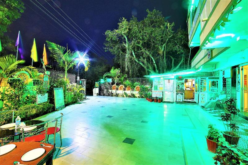 Shri Ganesh Hotel - 200 Meters from Nakki Lake Mou image