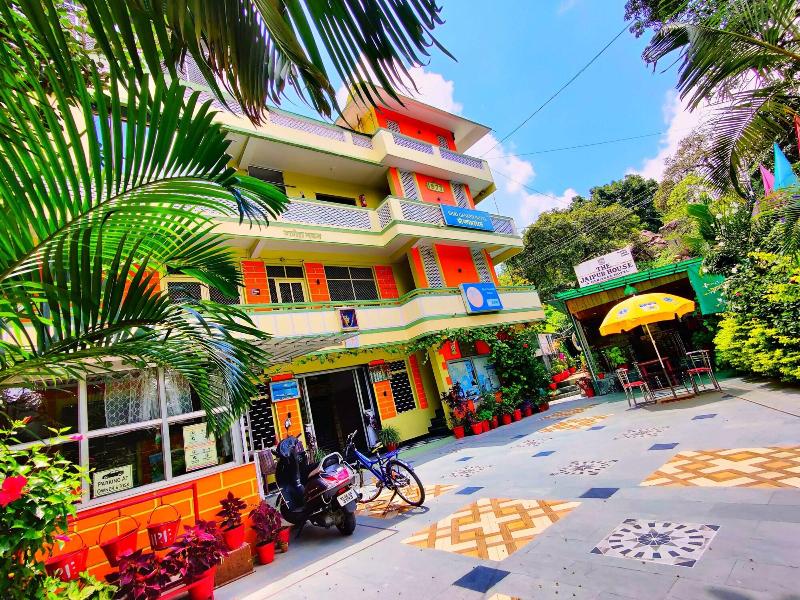 Shri Ganesh Hotel - 200 Meters from Nakki Lake Mou image