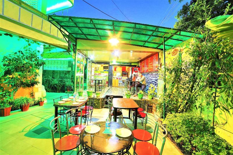 Shri Ganesh Hotel - 200 Meters from Nakki Lake Mou image