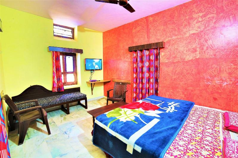 Shri Ganesh Hotel - 200 Meters from Nakki Lake Mou image