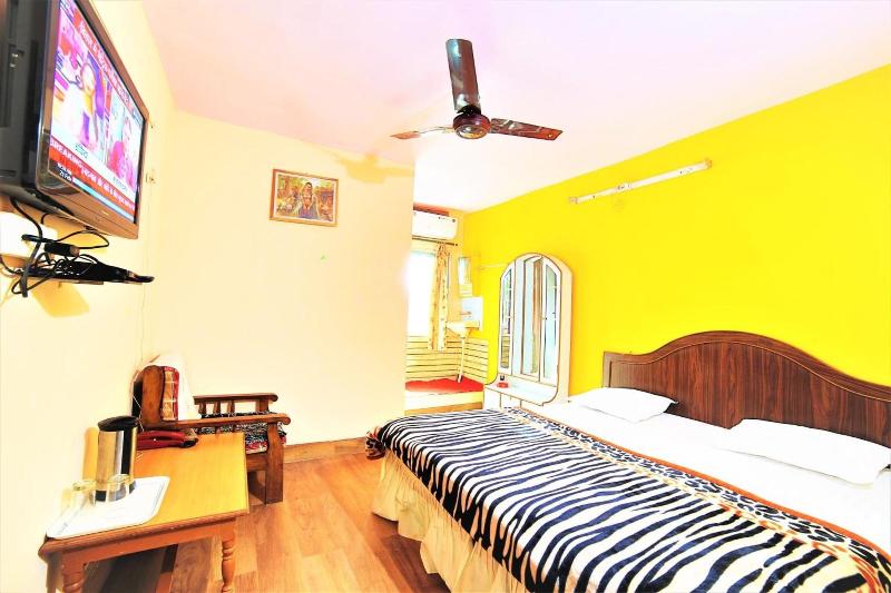Shri Ganesh Hotel - 200 Meters from Nakki Lake Mou image