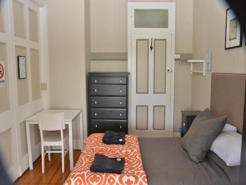 Royal Hotel Gatton image