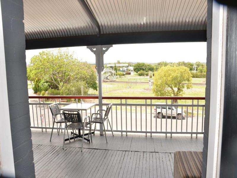 Royal Hotel Gatton image