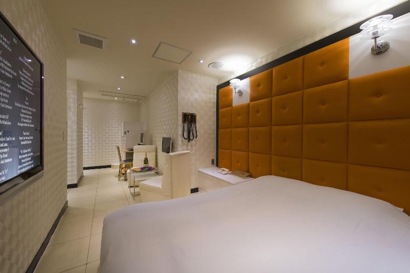 Hotel Linden Oji image