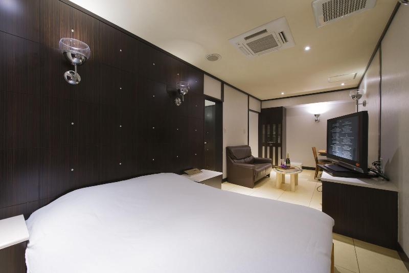 Hotel Linden Oji image