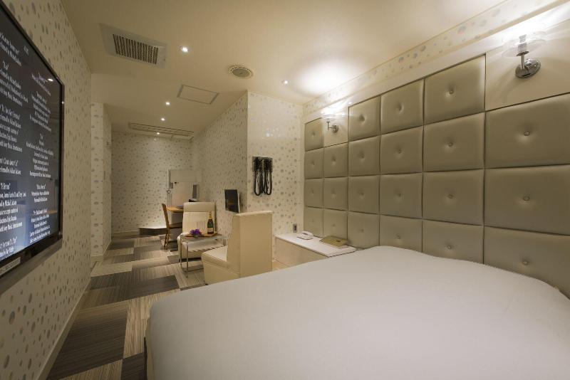 Hotel Linden Oji image