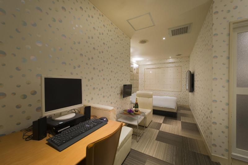 Hotel Linden Oji image