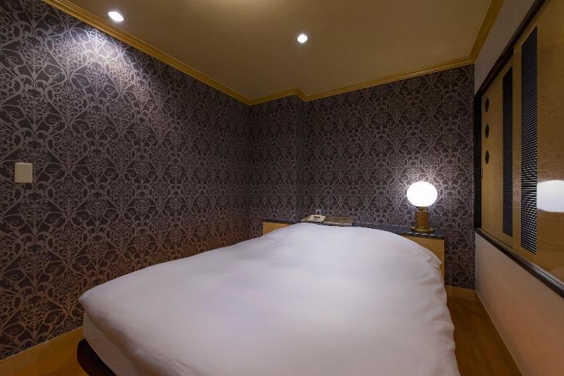Hotel Linden Oji image