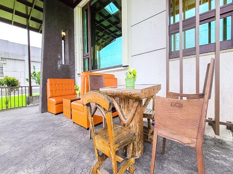 Kid Hostel image
