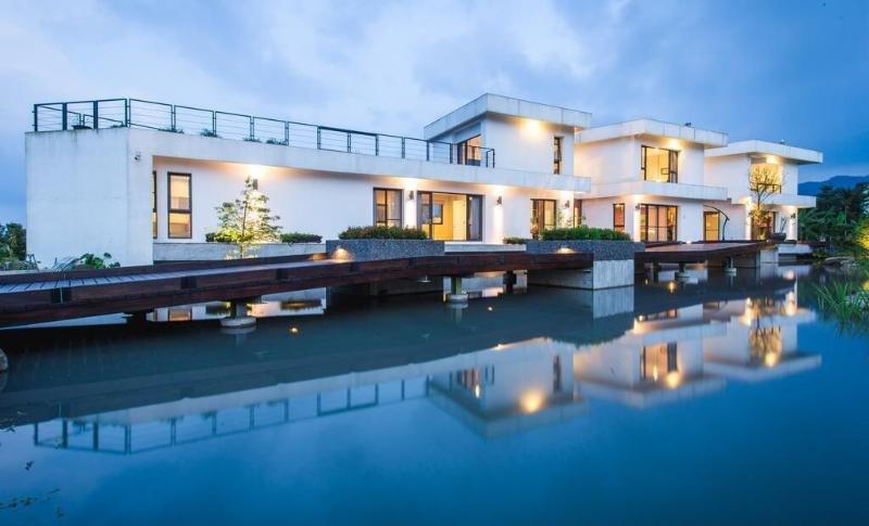 Lei Garden Inn image