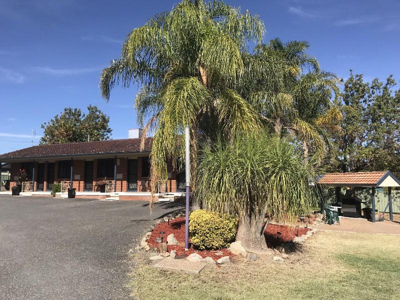 Kootingal Landview Motel — general view
