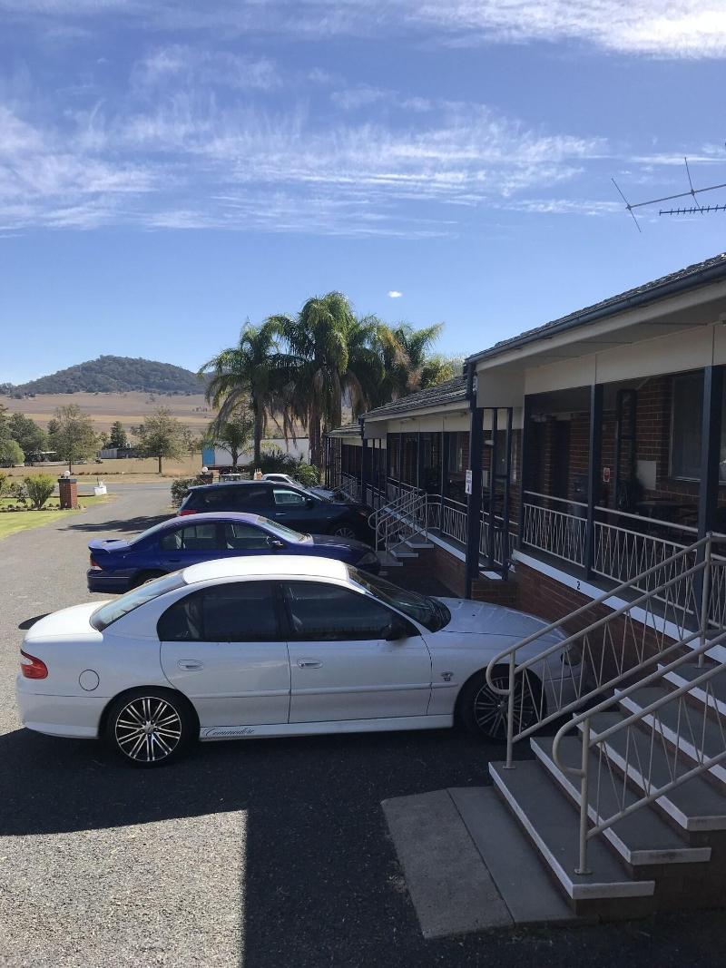 Kootingal Landview Motel — general view