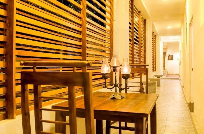 Hotel Crown Plaza Katunayake image