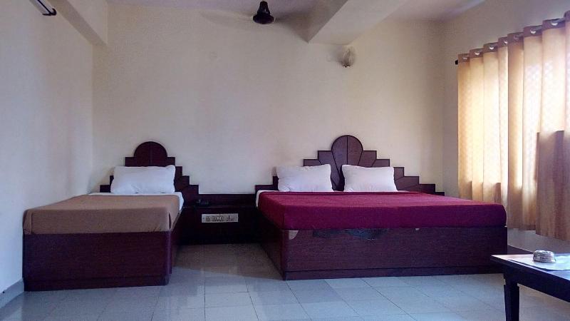 Hotel Luciya International image