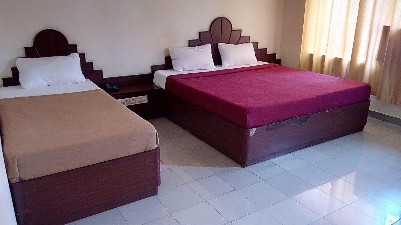 Hotel Luciya International image