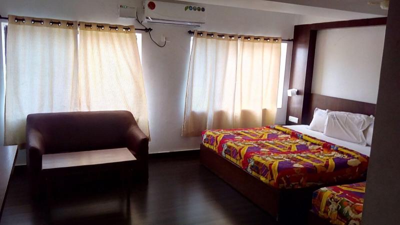 Hotel Luciya International image