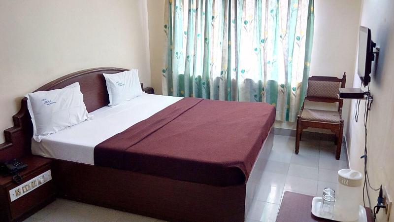 Hotel Luciya International image