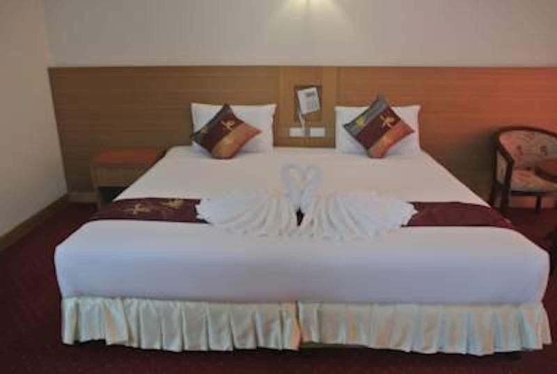 Chaikanathani Hotel image