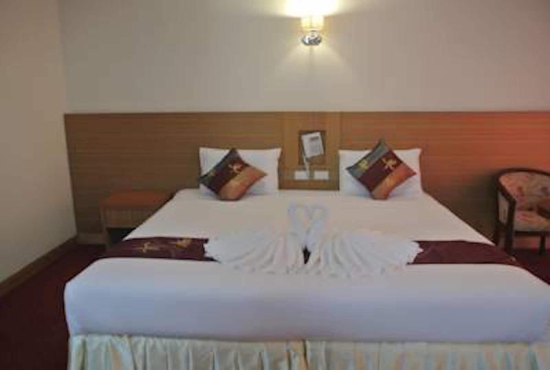 Chaikanathani Hotel image