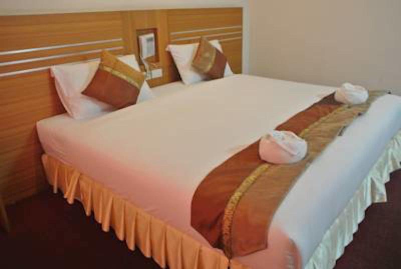 Chaikanathani Hotel image