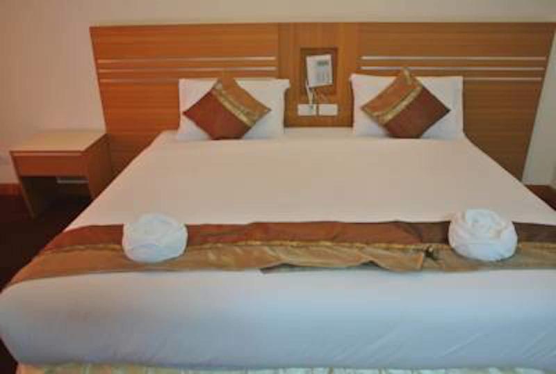 Chaikanathani Hotel image