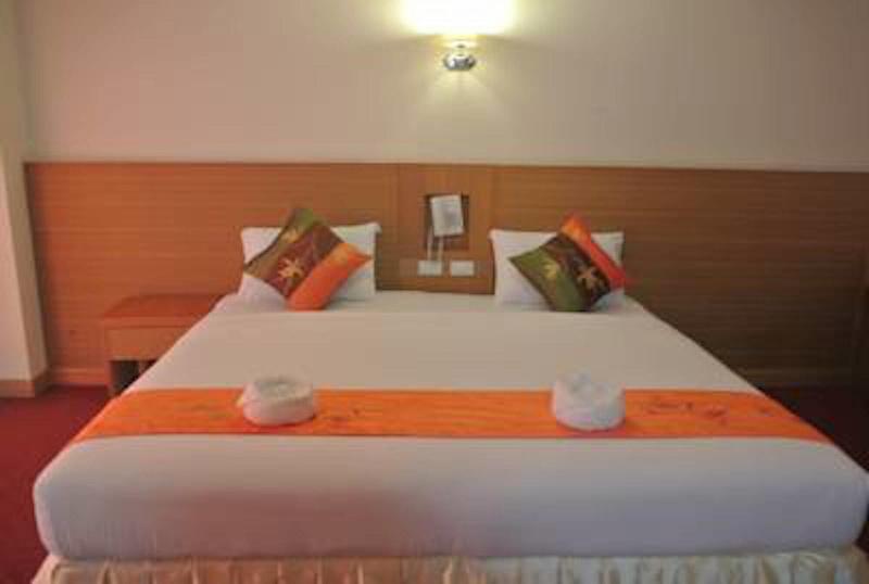 Chaikanathani Hotel image