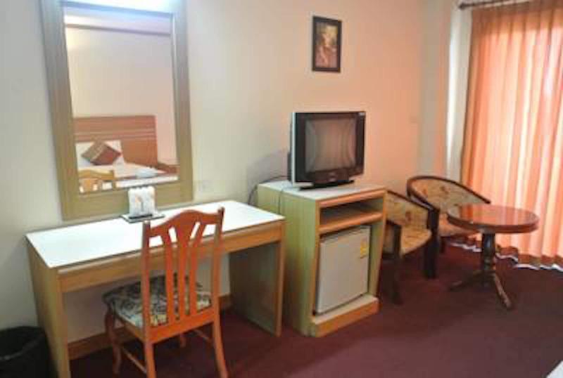 Chaikanathani Hotel image