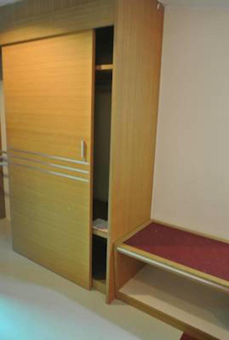 Chaikanathani Hotel image