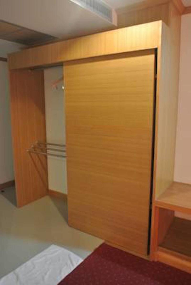 Chaikanathani Hotel image