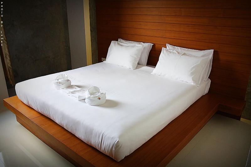 Merdelong Hotel image