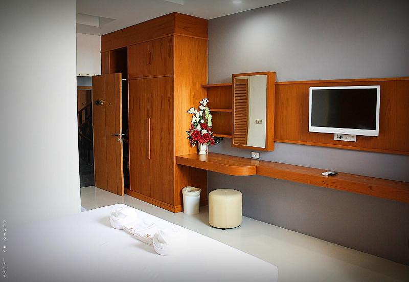 Merdelong Hotel image