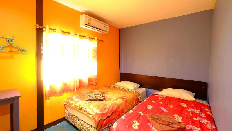Rc Guesthouse - Image 4