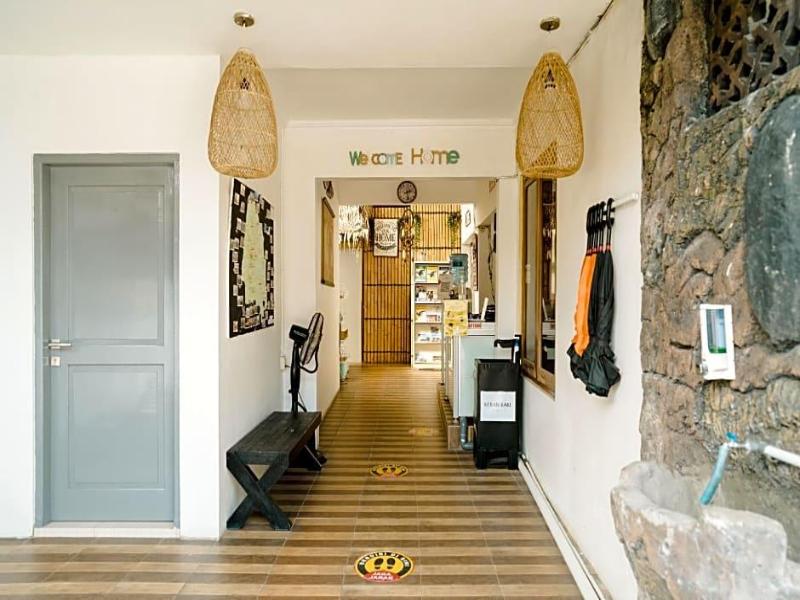 Otu Hostel By Ostic image