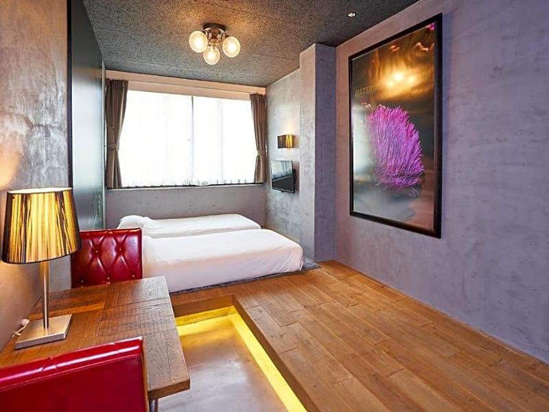 Hotel Material image