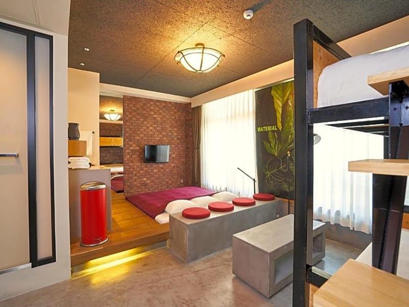 Hotel Material image