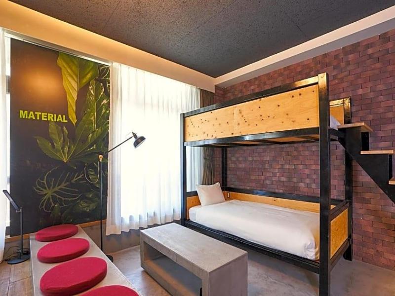 Hotel Material image