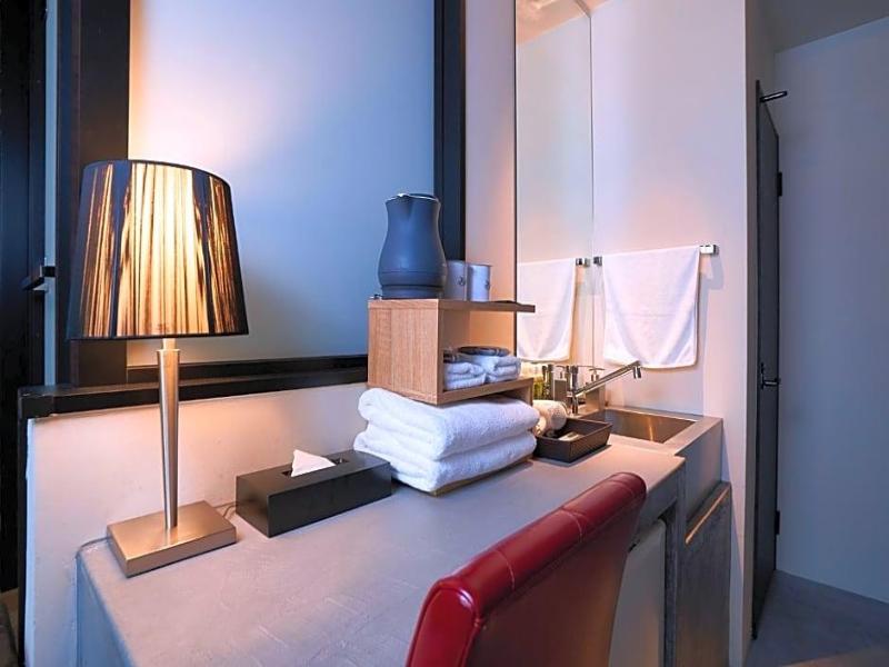 Hotel Material image