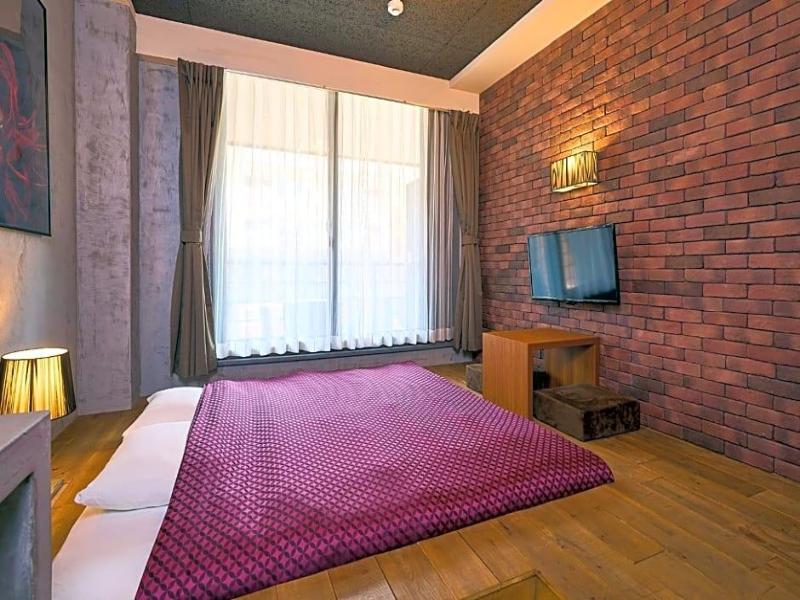 Hotel Material image