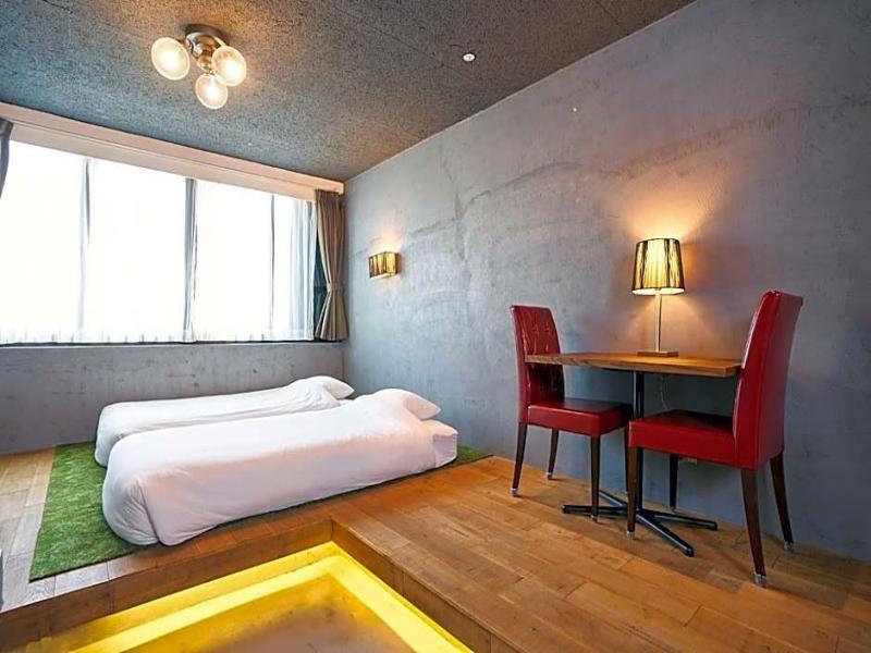 Hotel Material image