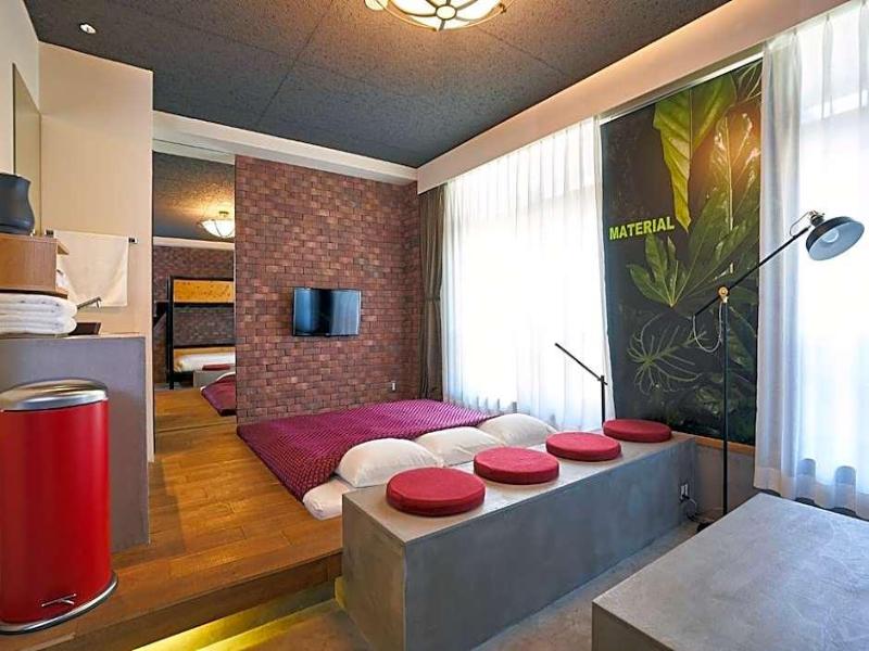 Hotel Material image