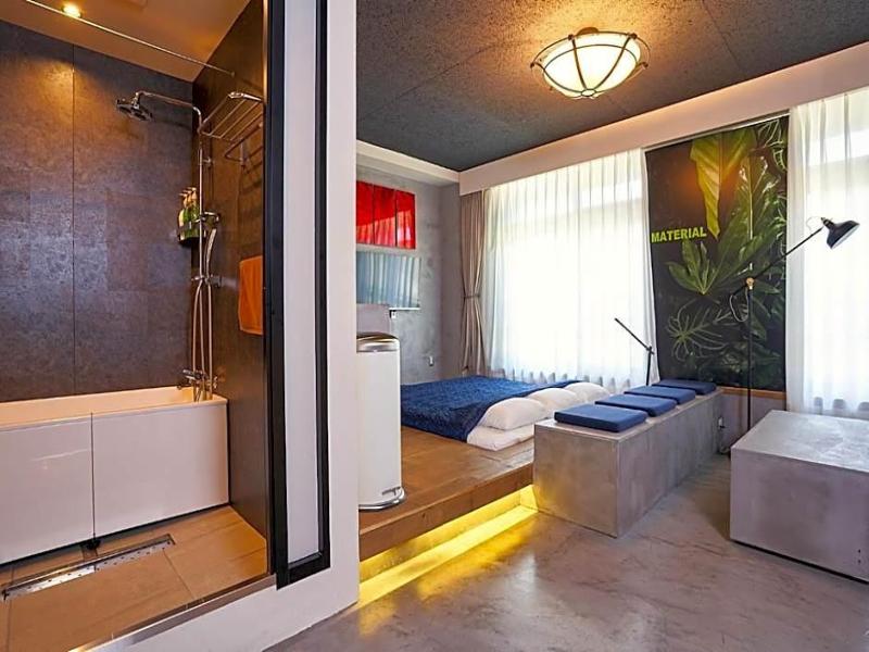 Hotel Material image