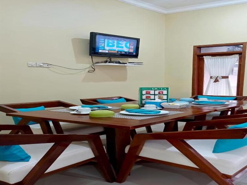 Abhaya Villa image