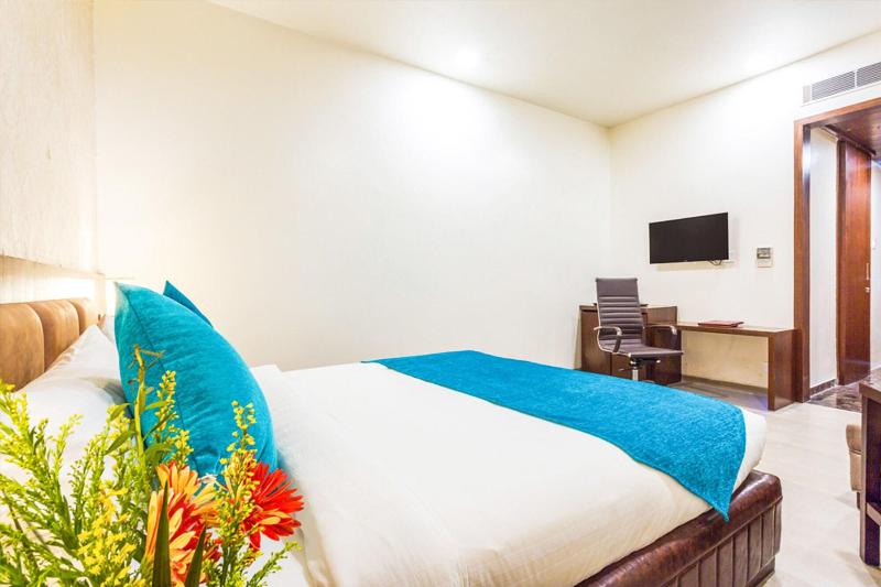 Bravia Hotel image