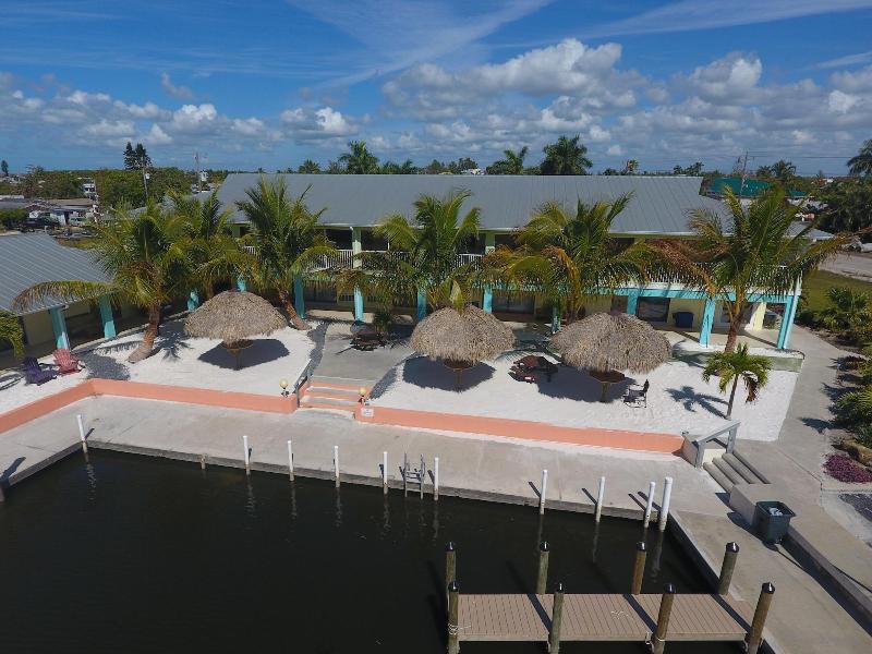 Off the Charts Inn & Out Island Resort image