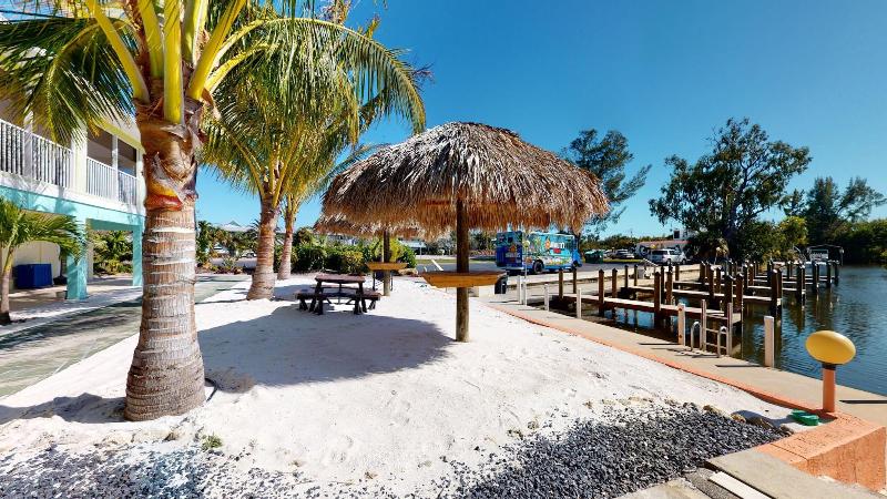 Off the Charts Inn & Out Island Resort image