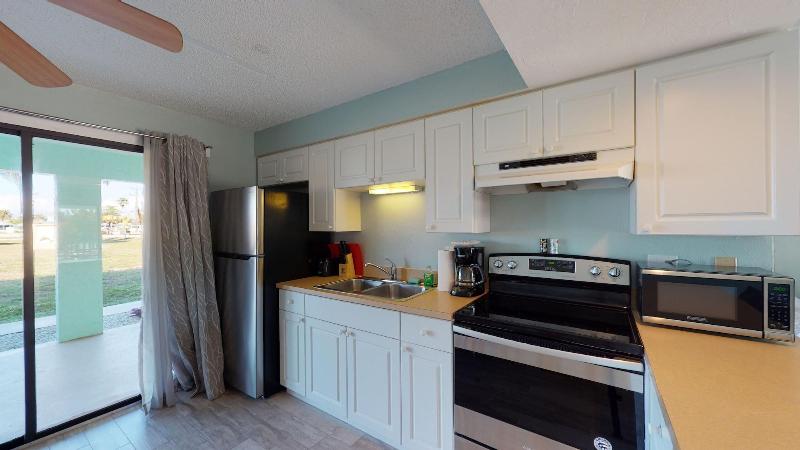 Off the Charts Inn & Out Island Resort image