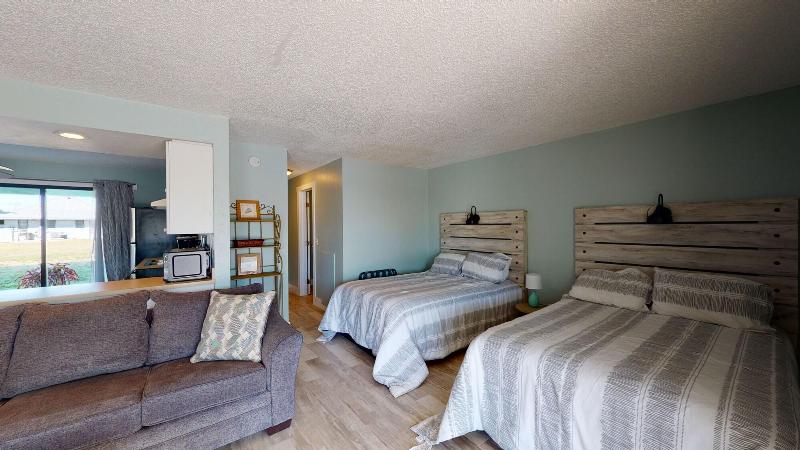Off the Charts Inn & Out Island Resort image