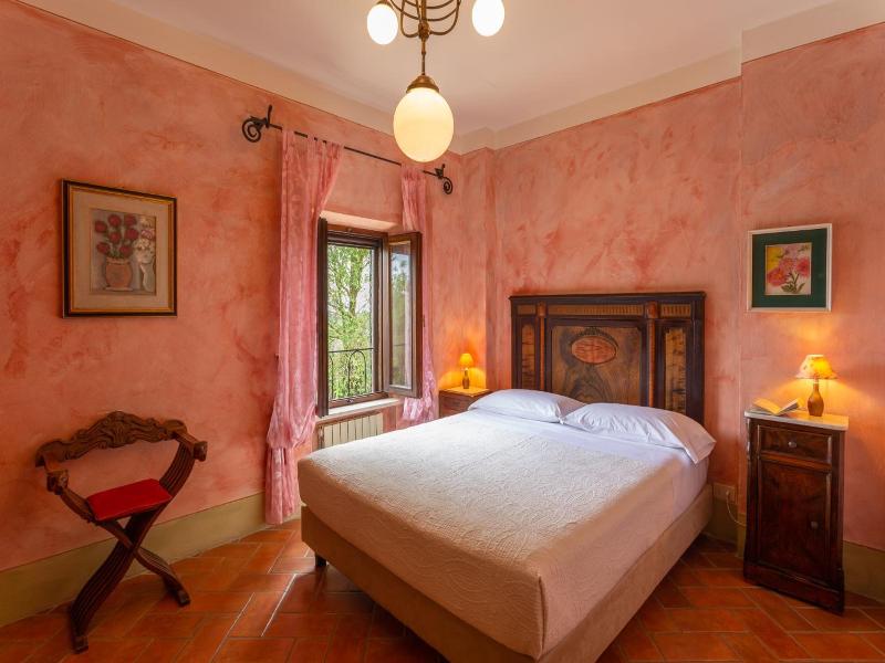 Il Palazzetto image