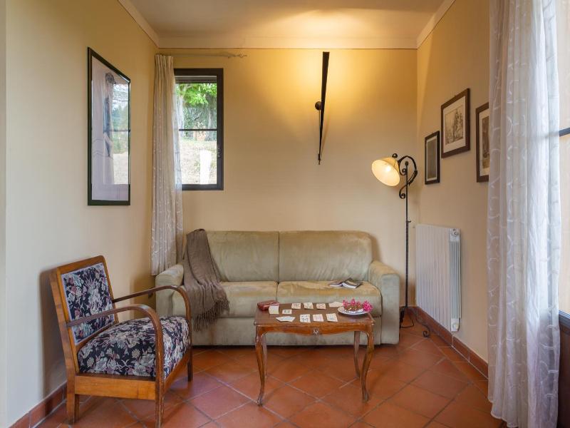 Il Palazzetto image